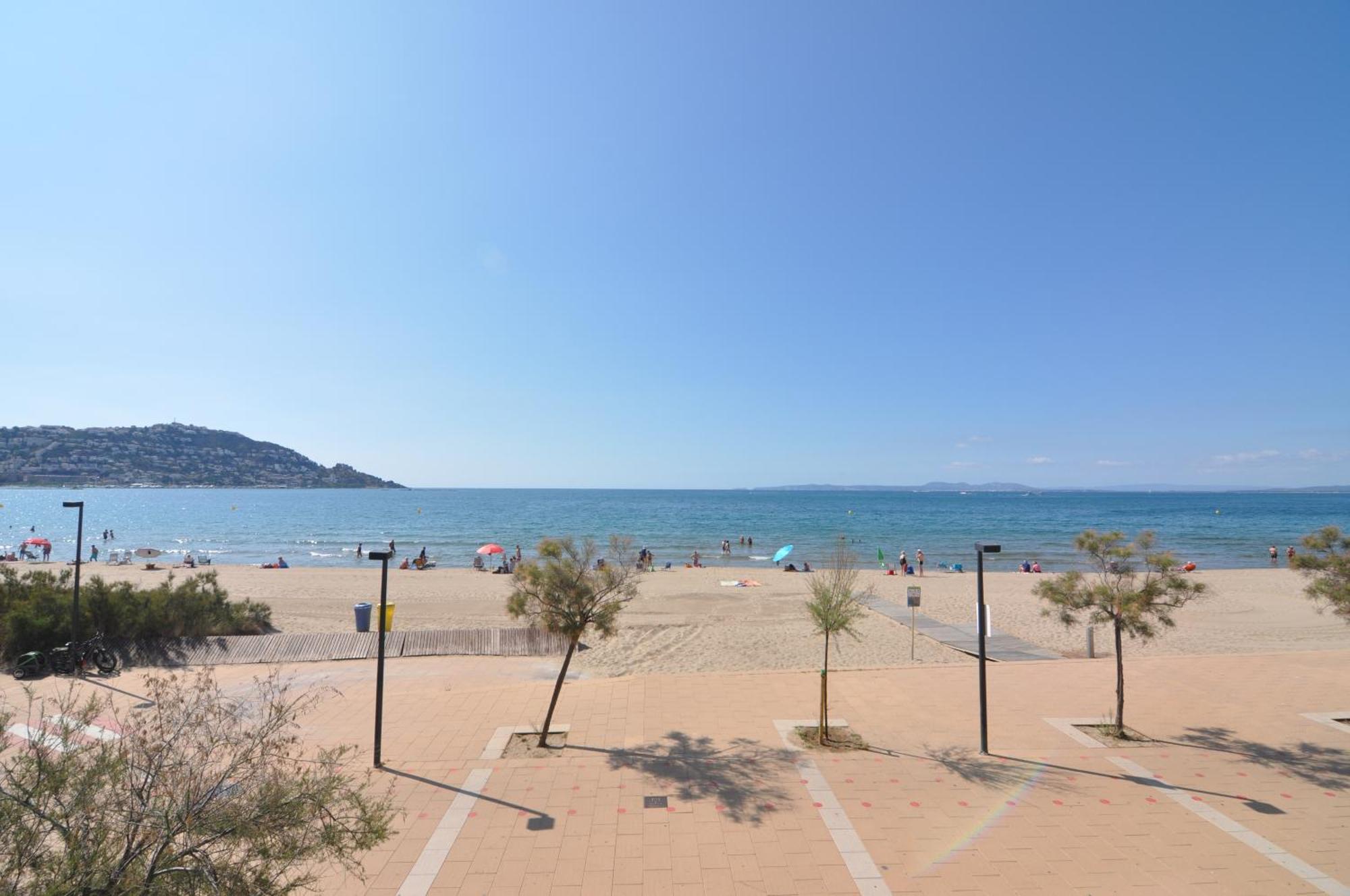 Rnet - Sant Pau Appartement *